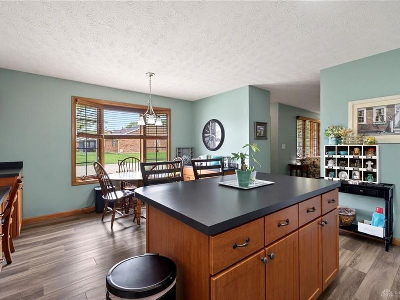 6668 Oakwood Lane, Huber Heights, OH 45424 Photo 17
