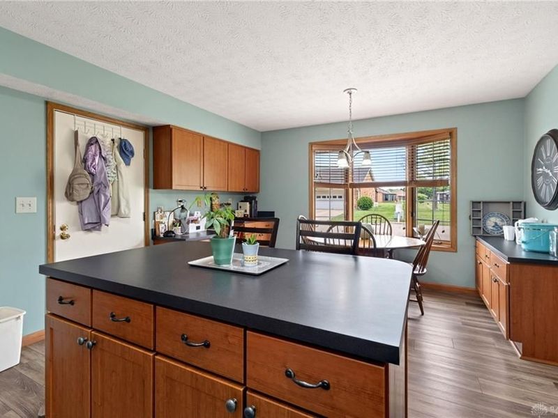 6668 Oakwood Lane, Huber Heights, OH 45424 Photo 18