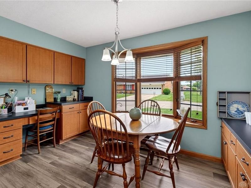 6668 Oakwood Lane, Huber Heights, OH 45424 Photo 19