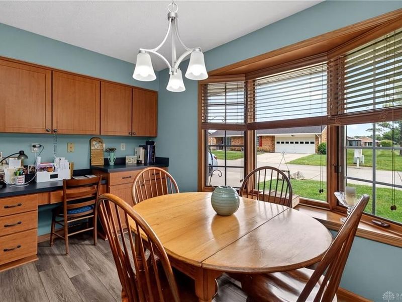 6668 Oakwood Lane, Huber Heights, OH 45424 Photo 20