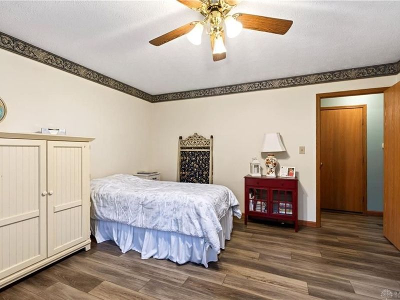 6668 Oakwood Lane, Huber Heights, OH 45424 Photo 29
