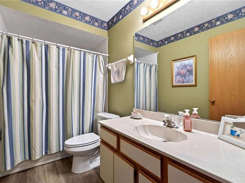 6668 Oakwood Lane, Huber Heights, OH 45424 Photo 38