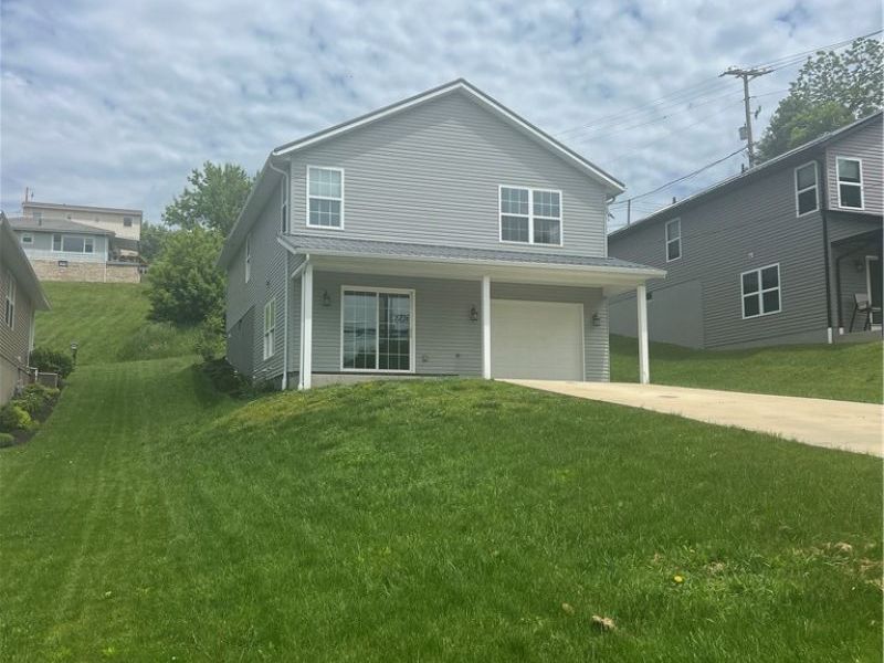 357 E Liberty Street Street, Millersburg, OH 44654 Photo 2