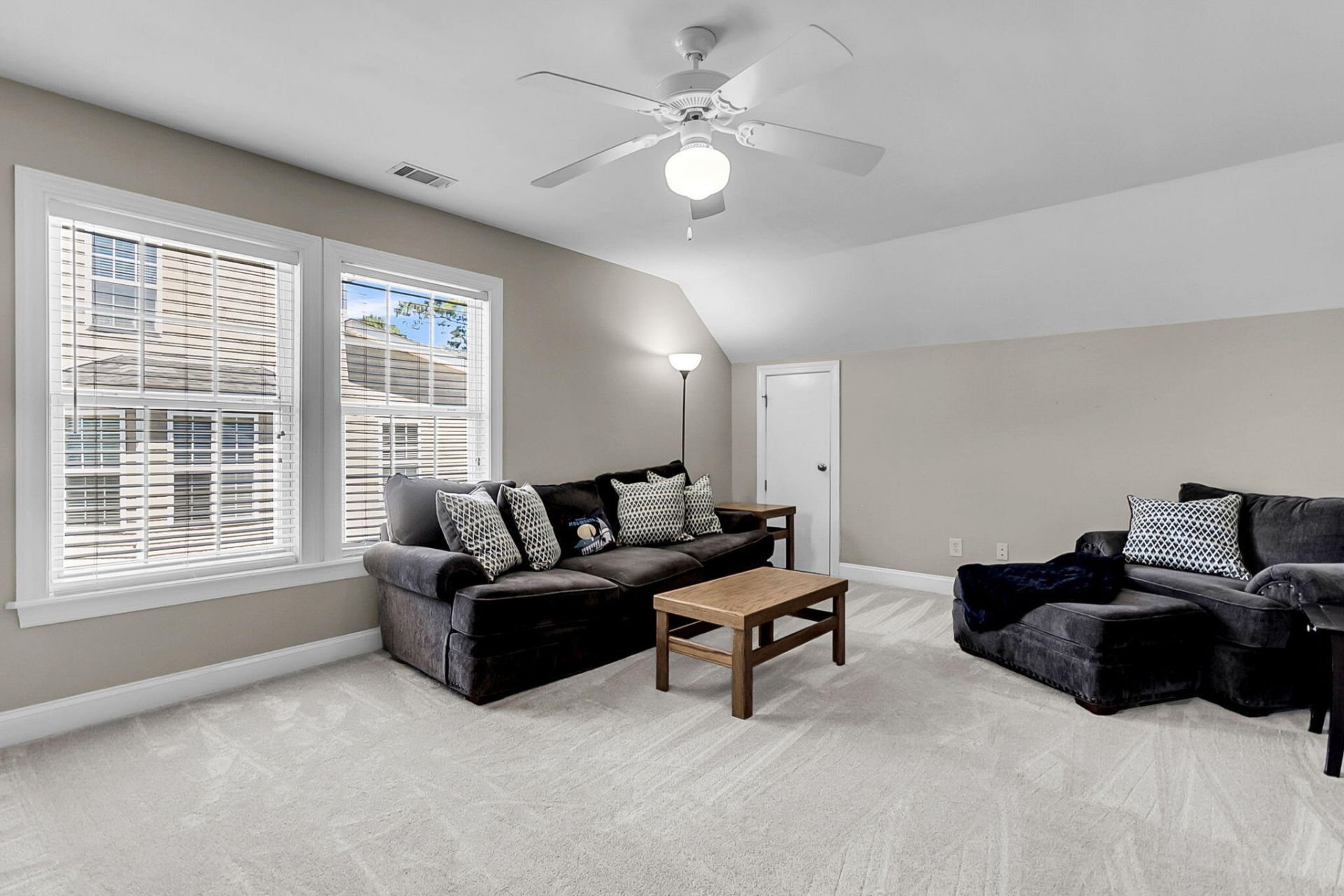 2372 Bergeron Way Photo 40