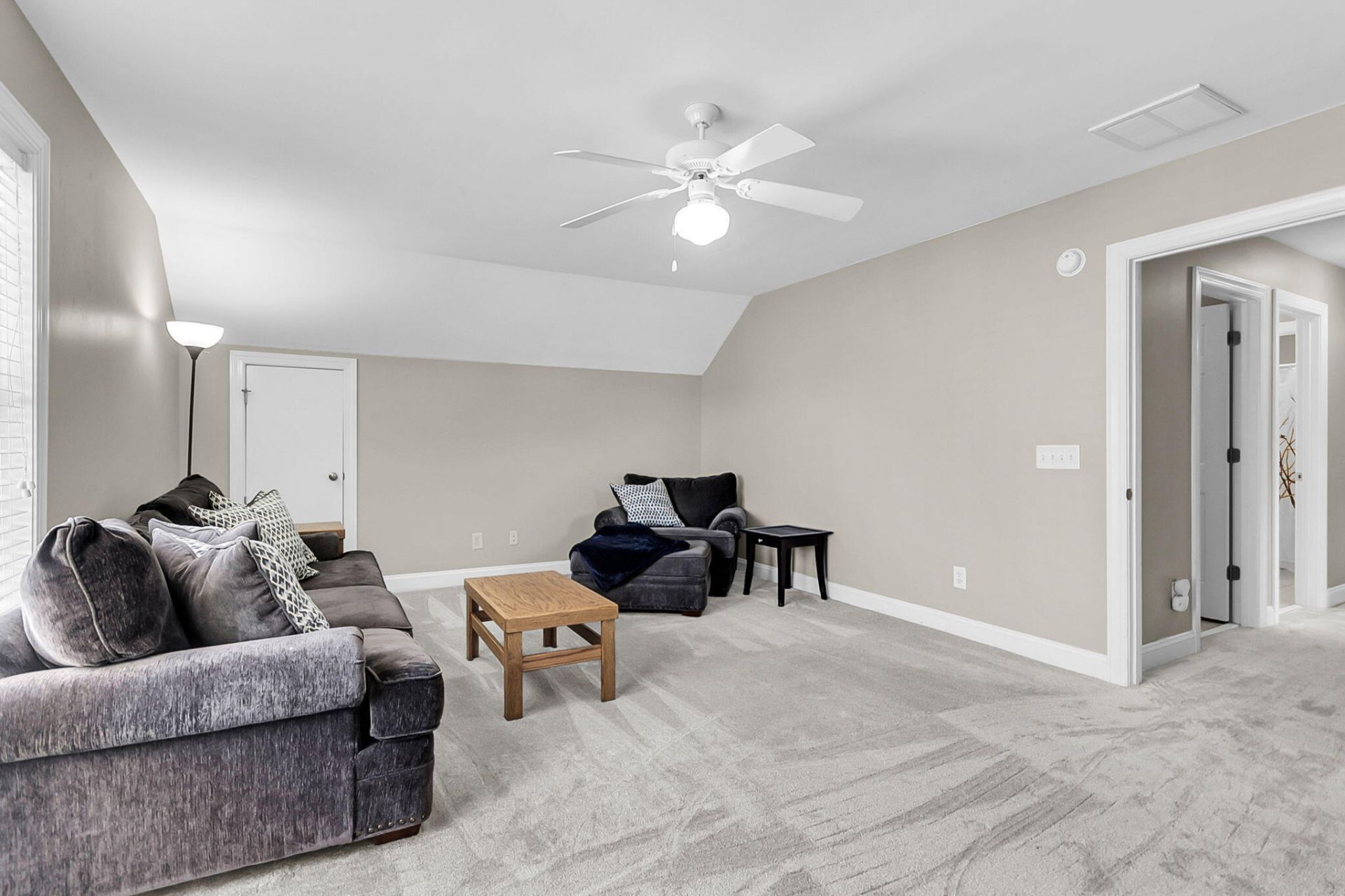 2372 Bergeron Way Photo 41