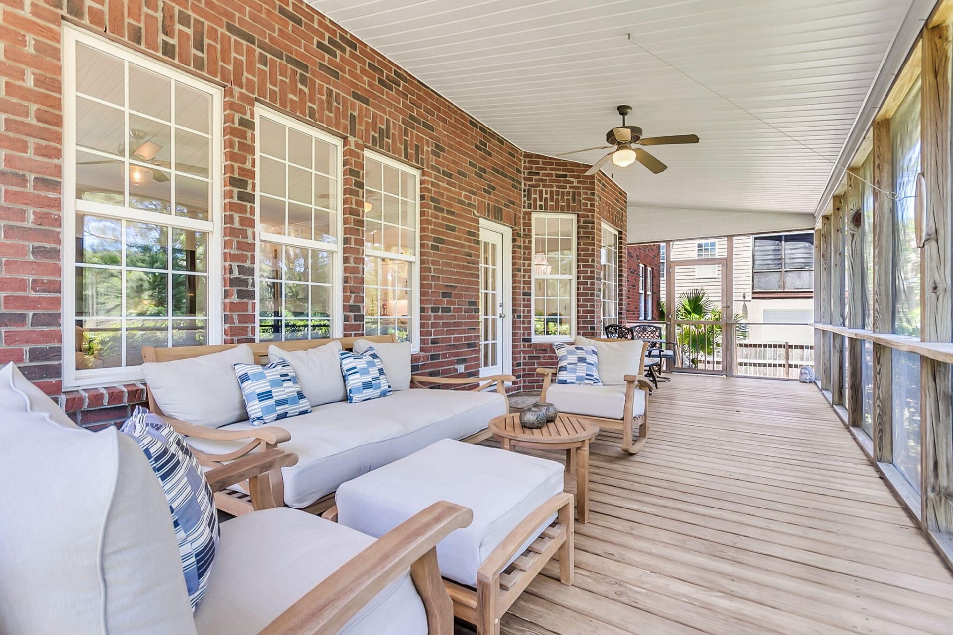 2372 Bergeron Way Photo 45
