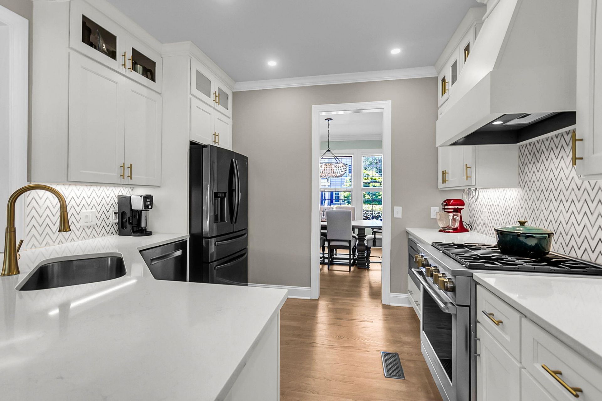 2372 Bergeron Way Photo 7