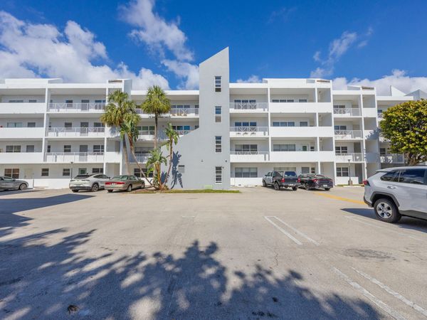 2850 NE 14th Street Causeway, Pompano Beach, FL 33062