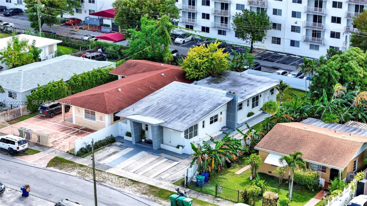 1236 NE 109th St , Unit 2, Miami, FL 33161 Photo