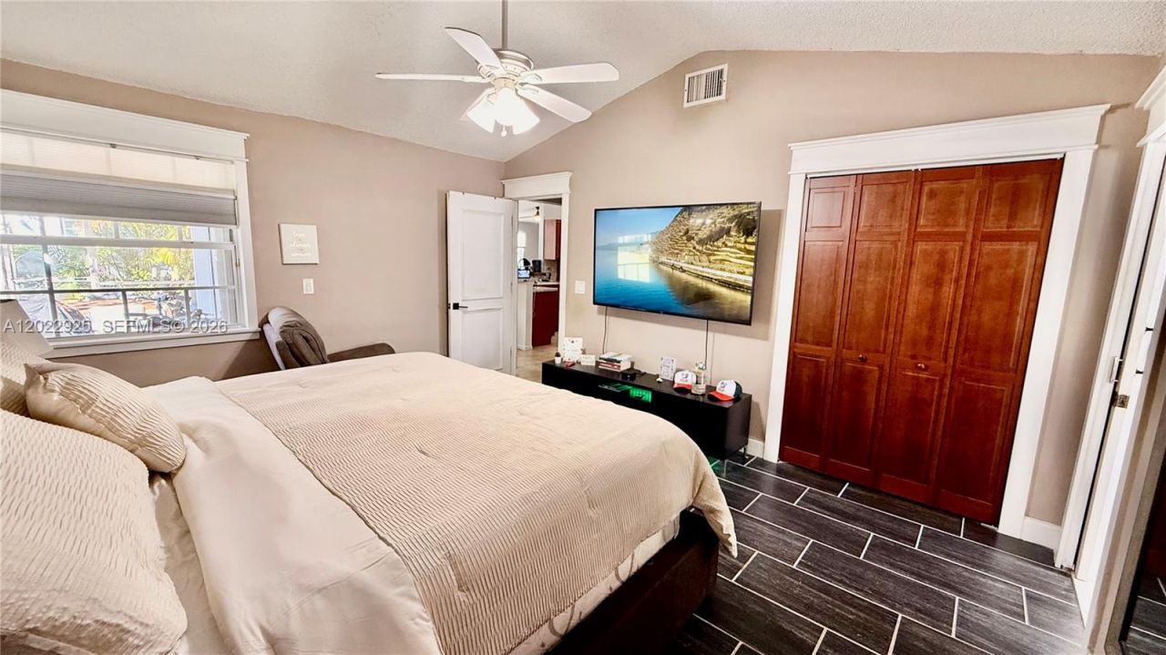 5470 Pine Cir , Coral Springs, FL 33067 Photo