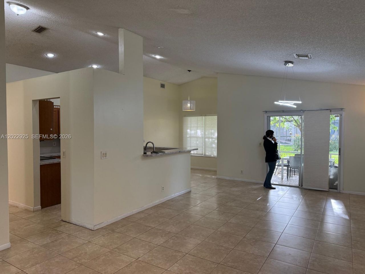 5470 Pine Cir , Coral Springs, FL 33067 Photo