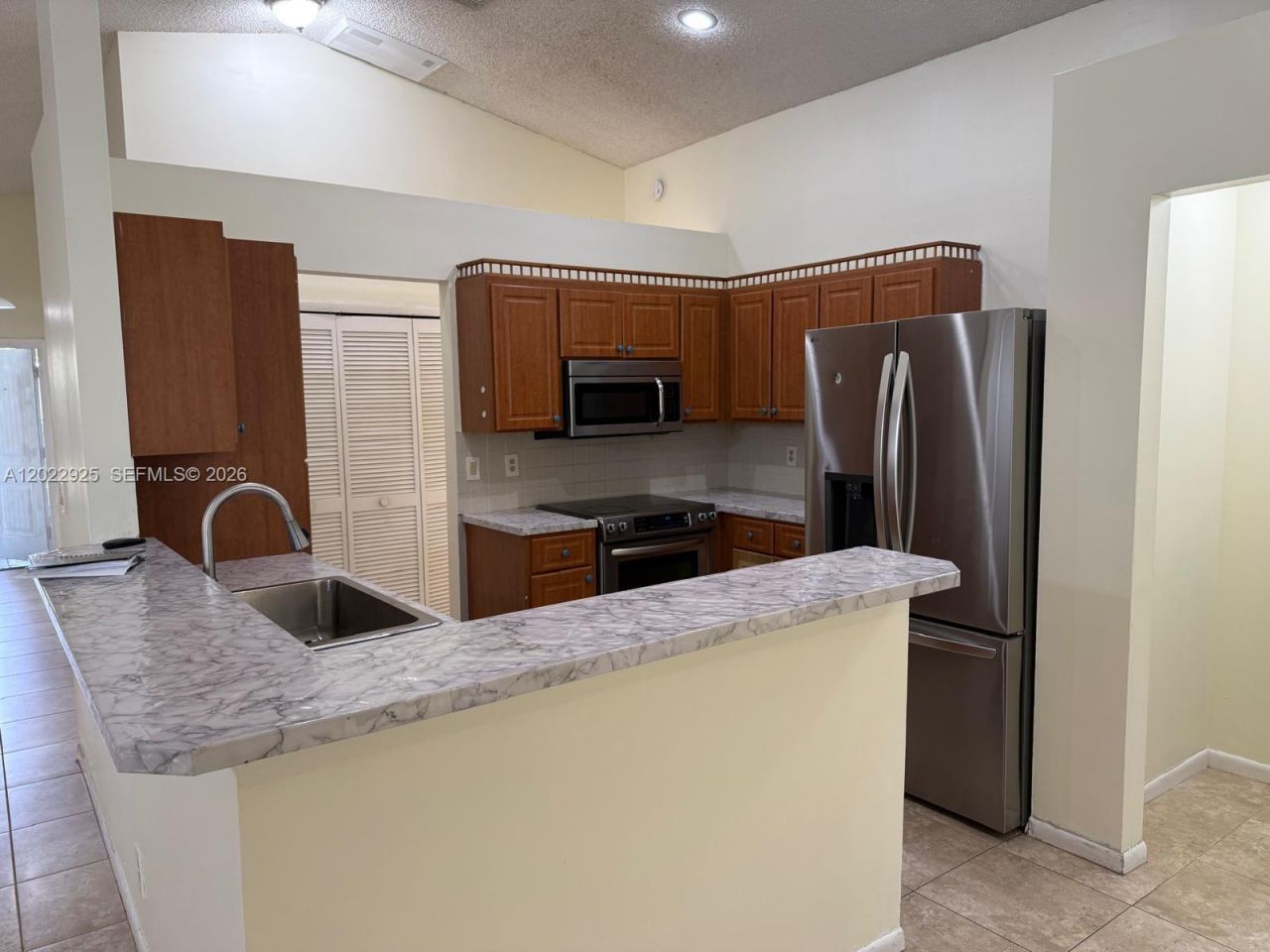 5470 Pine Cir , Coral Springs, FL 33067 Photo