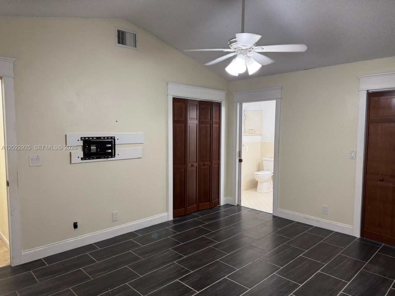 5470 Pine Cir , Coral Springs, FL 33067 Photo