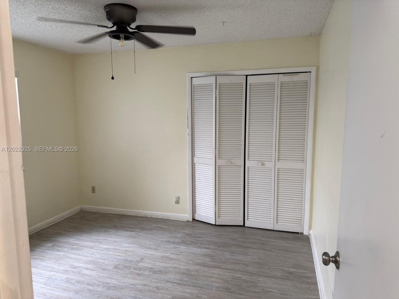5470 Pine Cir , Coral Springs, FL 33067 Photo
