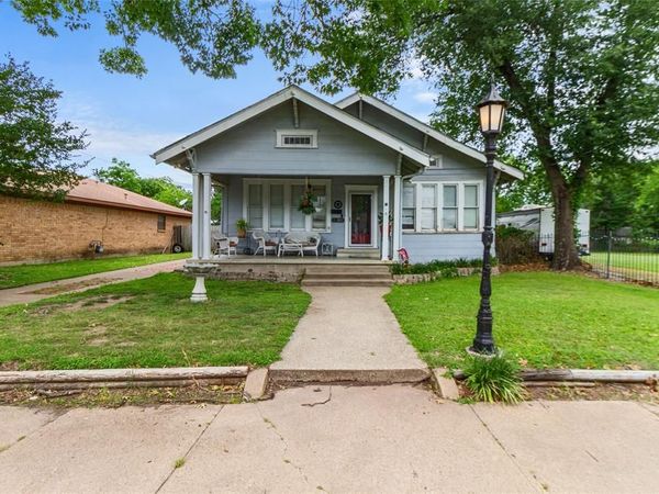 1594 W 4th Avenue, Corsicana, TX 75110
