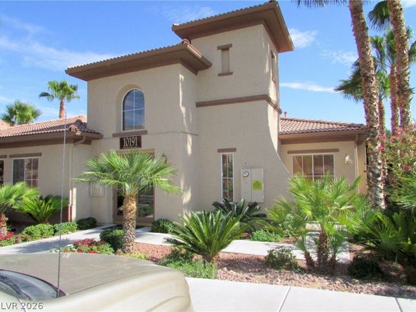 3925 Legend Hills Street, Unit 202, Las Vegas, NV 89129