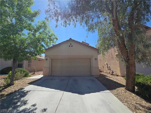 11027 Deluna Street, Las Vegas, NV 89141