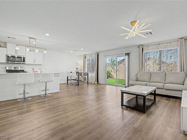 804 Rancho Sedona Avenue, North Las Vegas, NV 89081