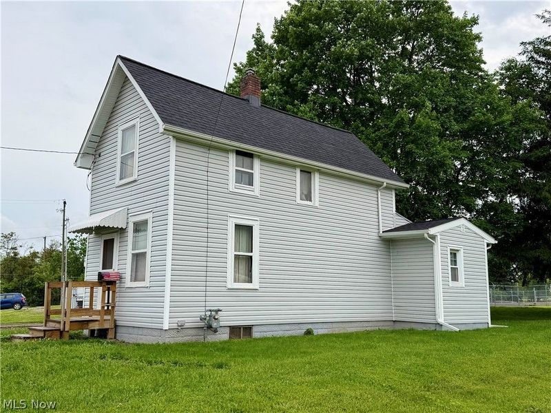 2149 Henry Avenue SW, Canton, OH 44706 Photo 2