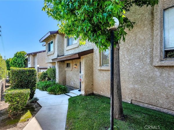 13701 Hubbard Street, Unit 18, Sylmar, CA 91342