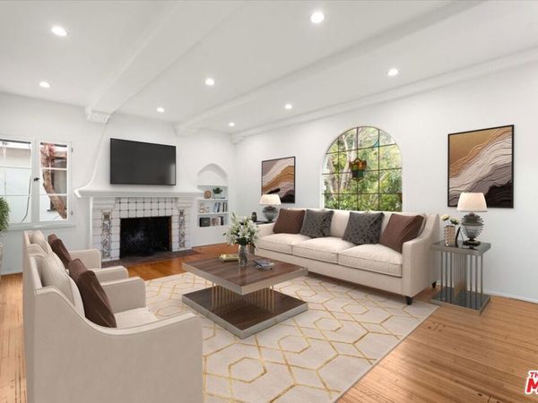 207 S Reeves Drive, Beverly Hills, CA 90212
