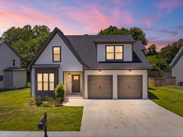 8906 Silver Maple Drive , Ooltewah, TN 37363