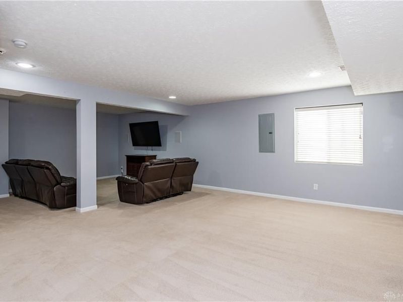 6521 Averell Drive, Huber Heights, OH 45424 Photo 18