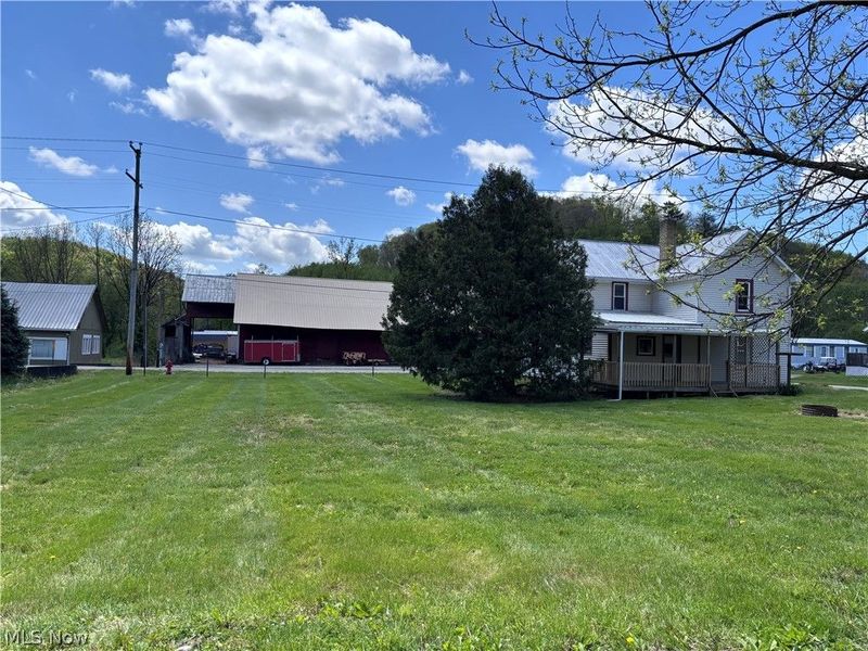 323 Galation St, Glenmont, OH 44628 Photo 8