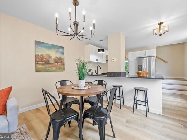 72 WILLIS ST, PENNS GROVE, NJ 08069