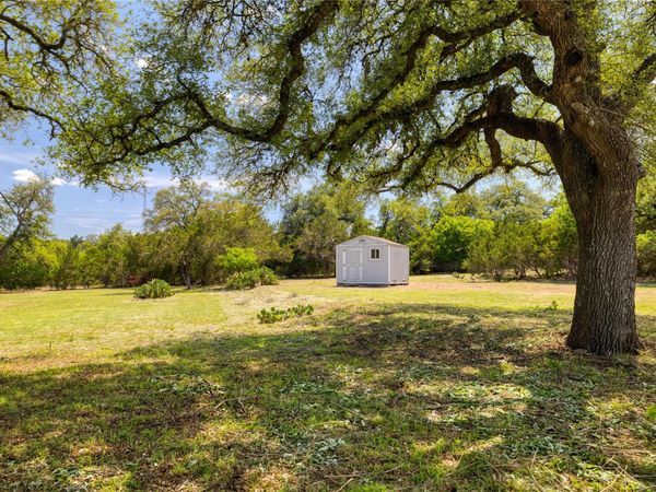 187 Beauchamp RD, Dripping Springs, TX 78620