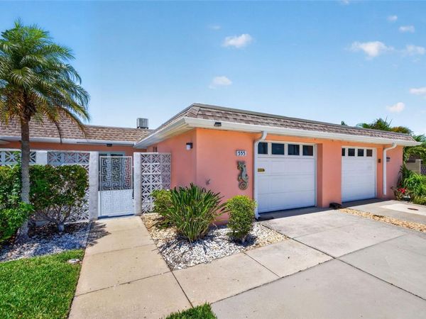 555 BOCA CIEGA POINT BOULEVARD S, Unit 555, ST PETERSBURG, FL 33708