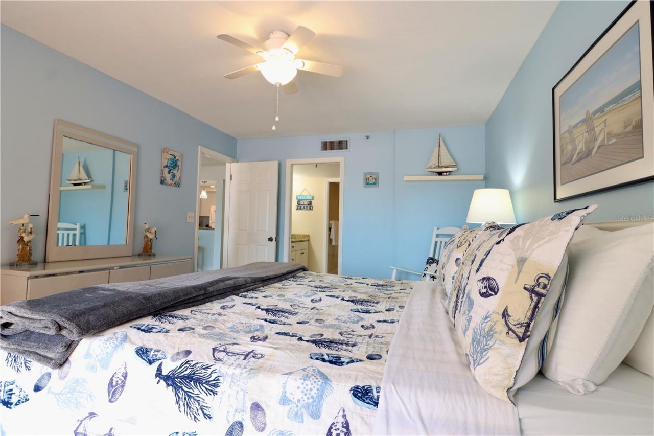 18400 Gulf Boulevard, Unit 2103, Indian Shores, FL 33785 Photo