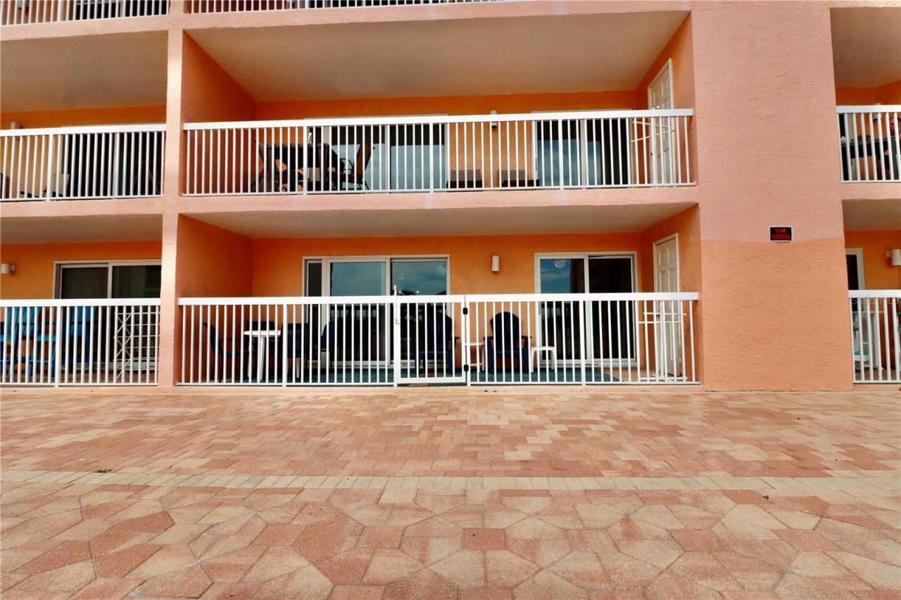 18400 Gulf Boulevard, Unit 2103, Indian Shores, FL 33785 Photo