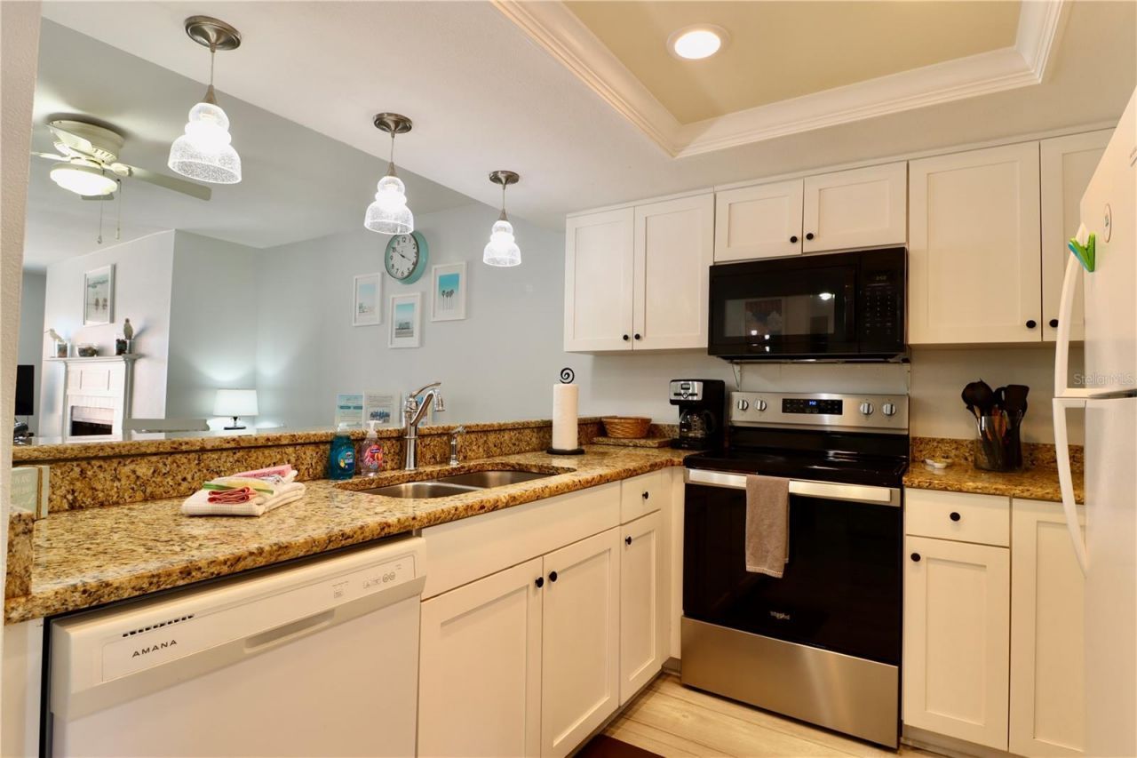 18400 Gulf Boulevard, Unit 2103, Indian Shores, FL 33785 Photo