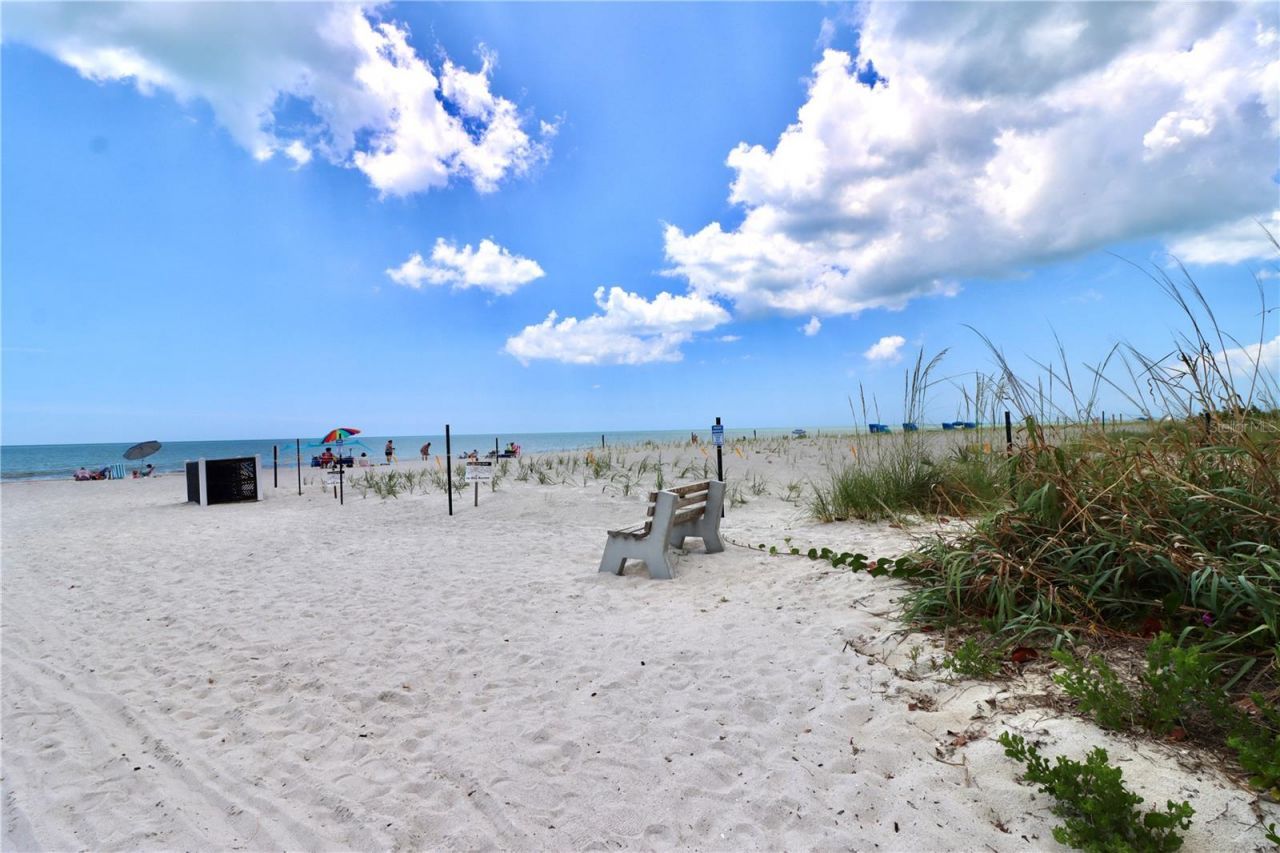 19417 Gulf Boulevard, Unit D201, Indian Rocks Beach, FL 33785 Photo