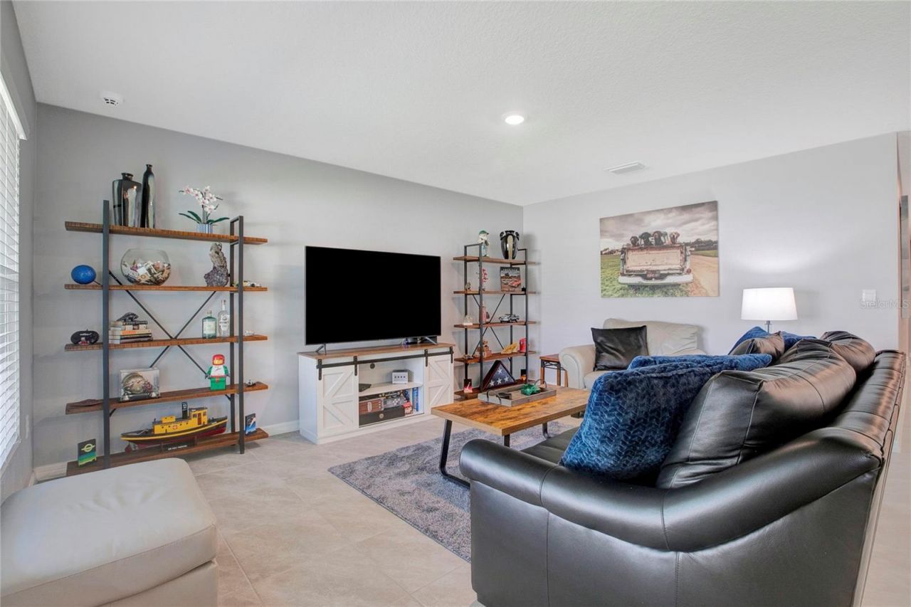 9206 Mission Bay Place, Tampa, FL 33637 Photo