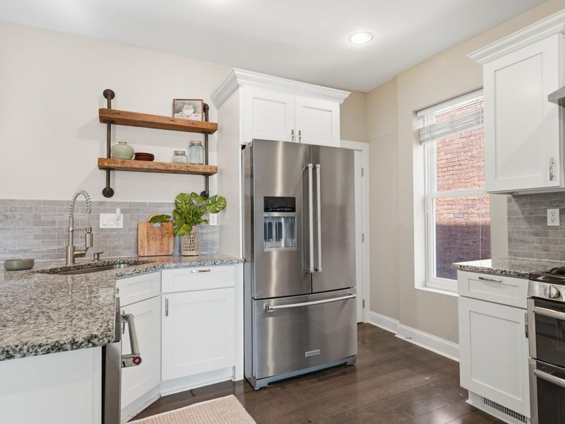 950 Mt Pleasant Avenue , Columbus, OH 43201 Photo 17