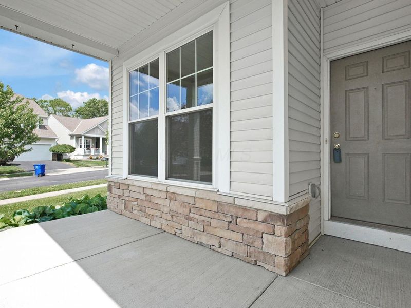 374 Hoskins Way, Columbus, OH 43213 Photo 4