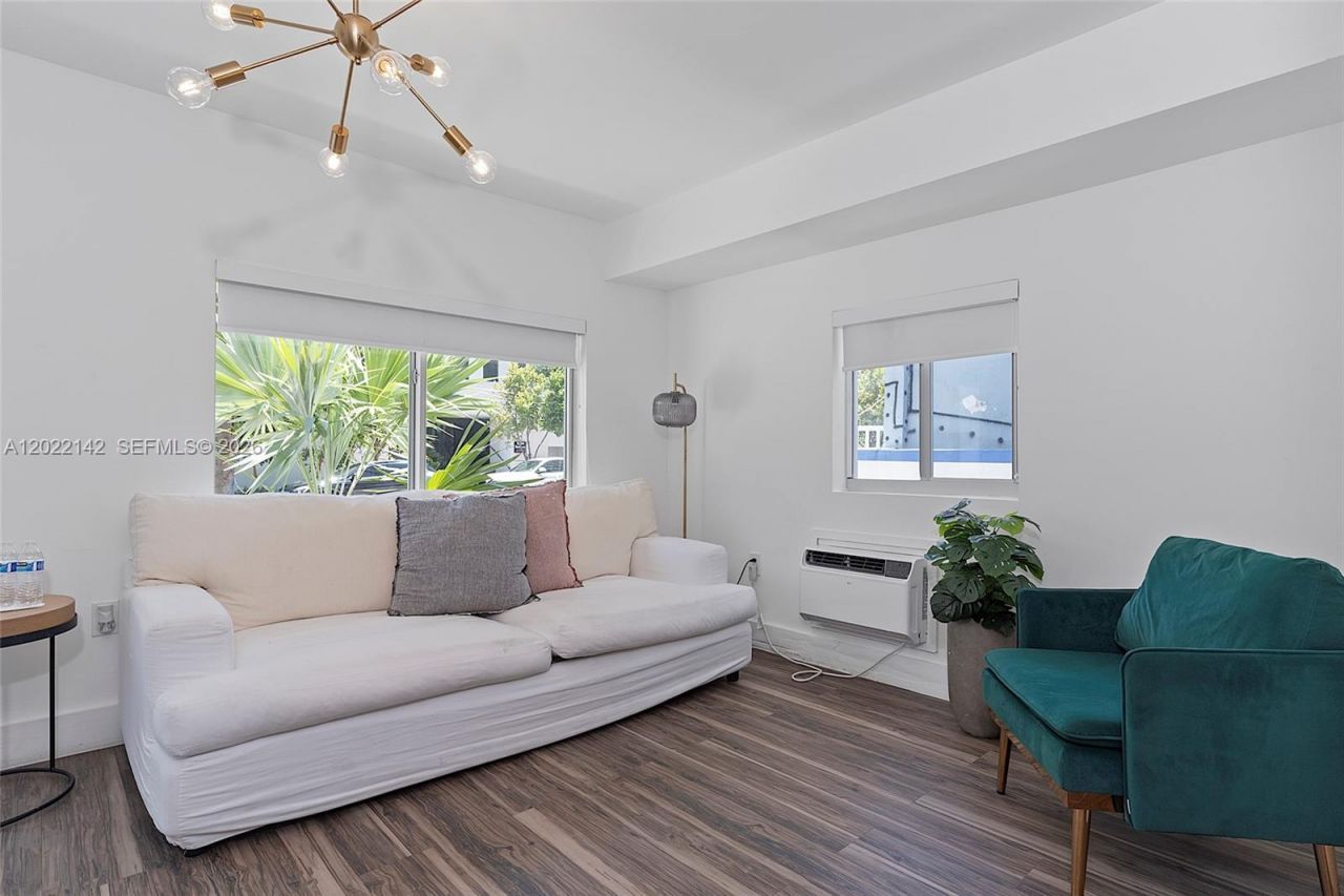 235 18th St , Miami Beach, FL 33139 Photo