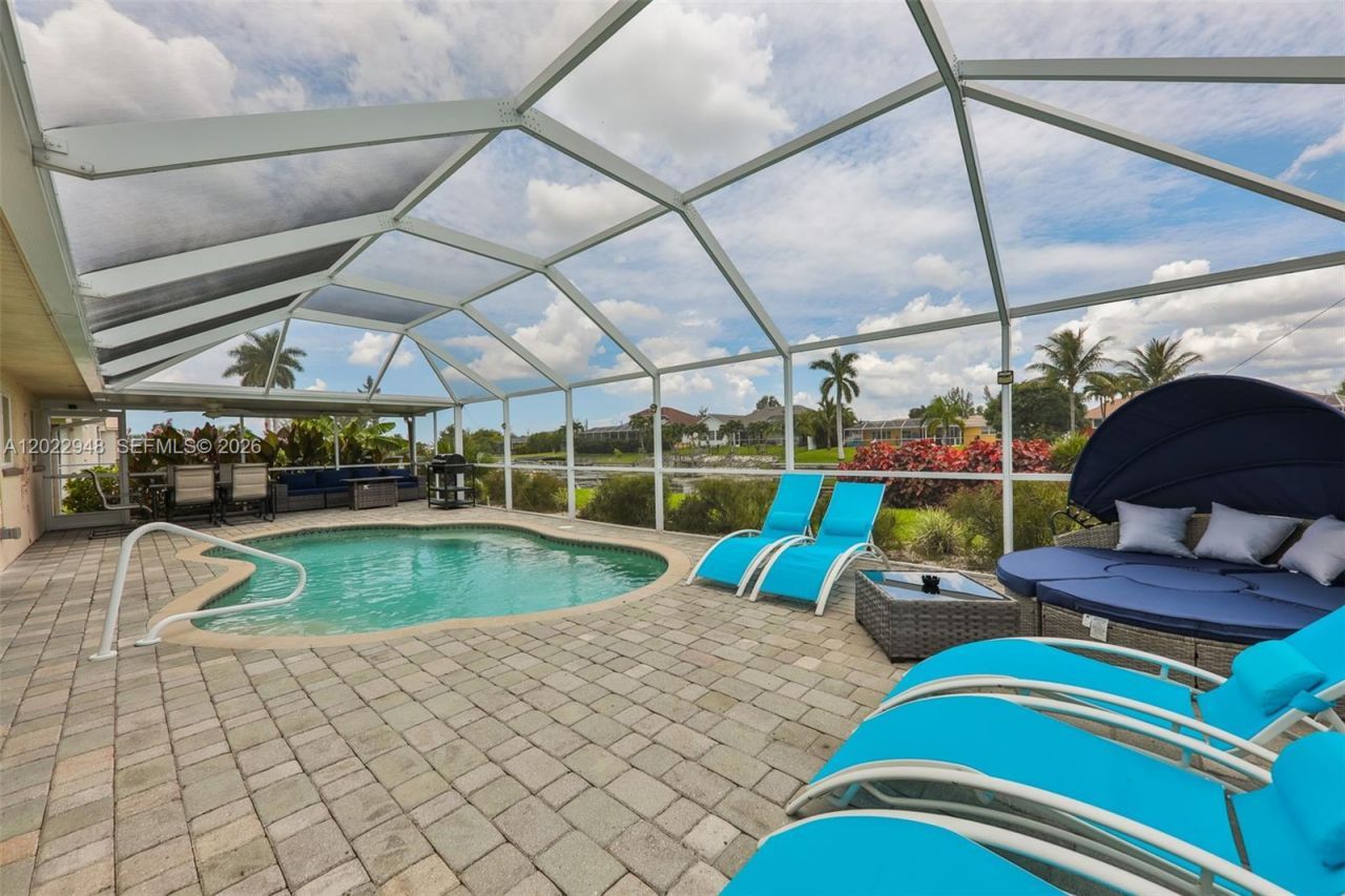 503 SW 17th St, Cape Coral, FL 33990 Photo