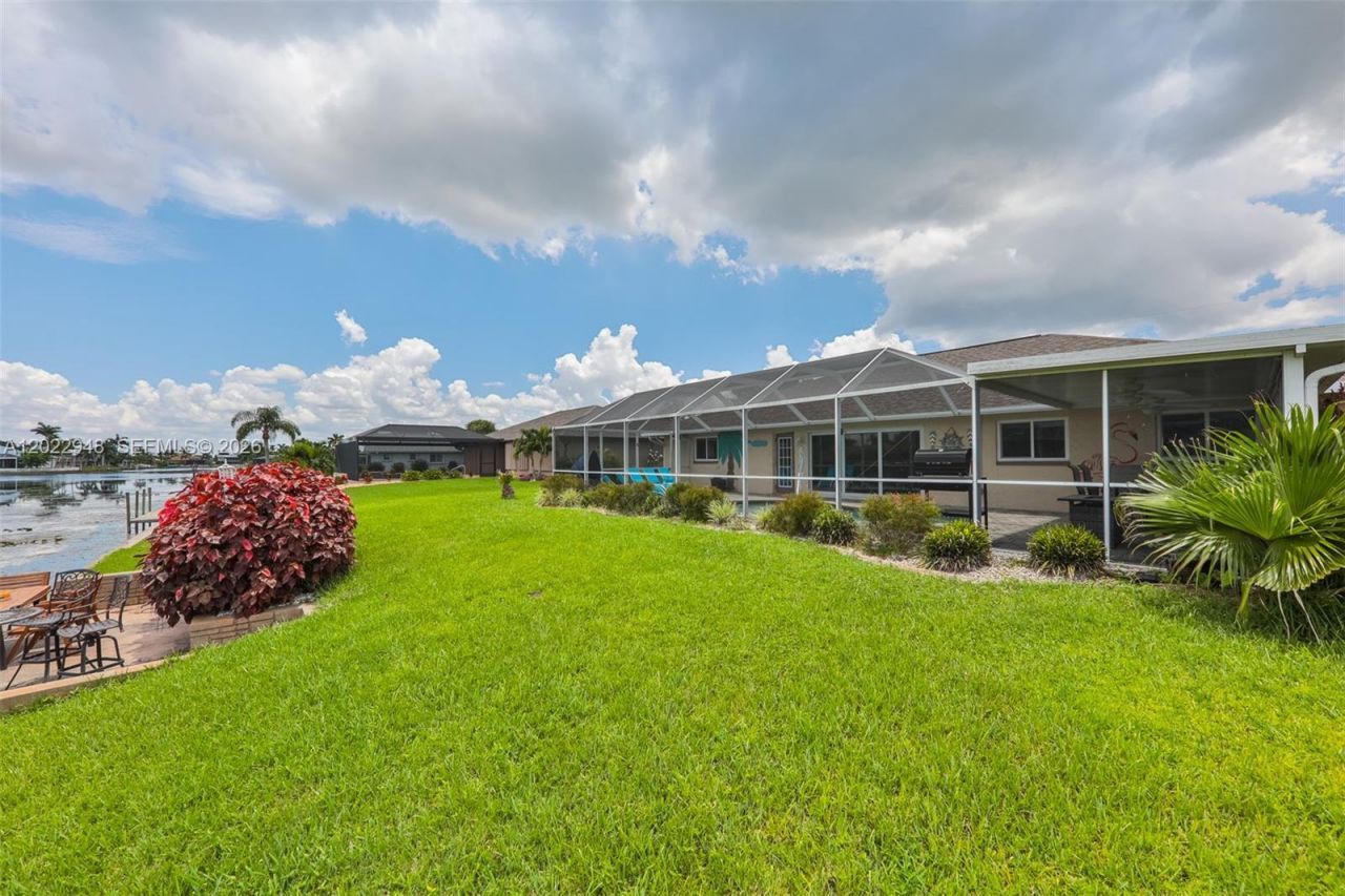 503 SW 17th St, Cape Coral, FL 33990 Photo