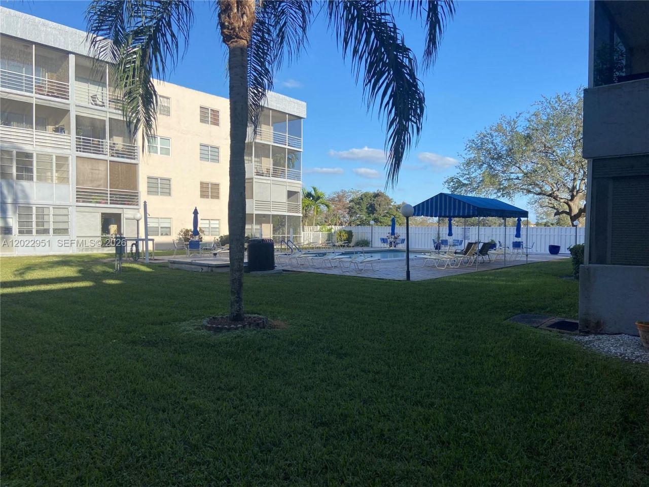 7502 NW 30th Pl , Unit 417, Sunrise, FL 33313 Photo