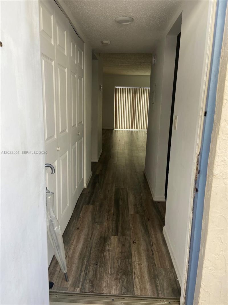 7502 NW 30th Pl , Unit 417, Sunrise, FL 33313 Photo