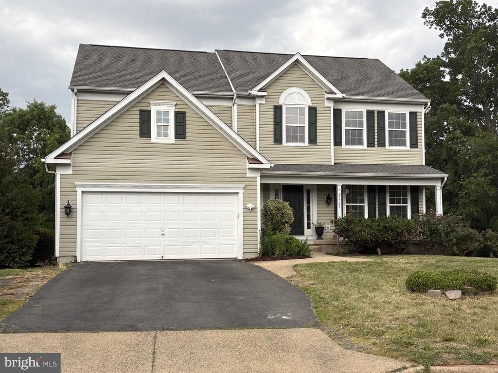 21745 REGENTS PARK CIRCLE , STERLING, VA 20166