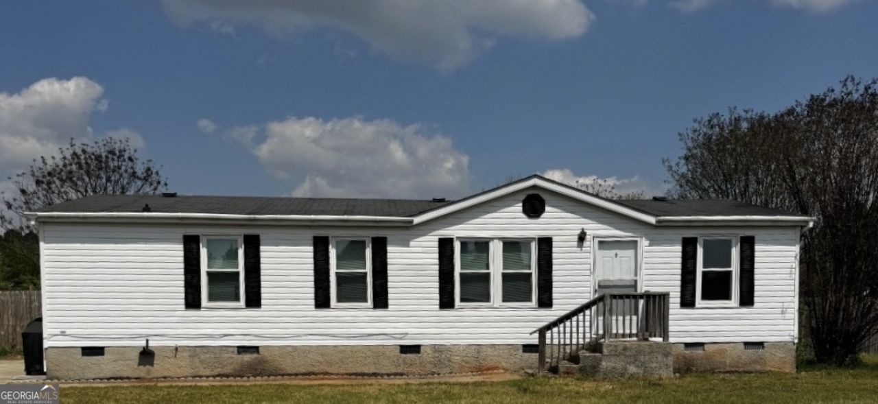 200 Bunker Hill Drive, Byron, GA 31008 Main Photo