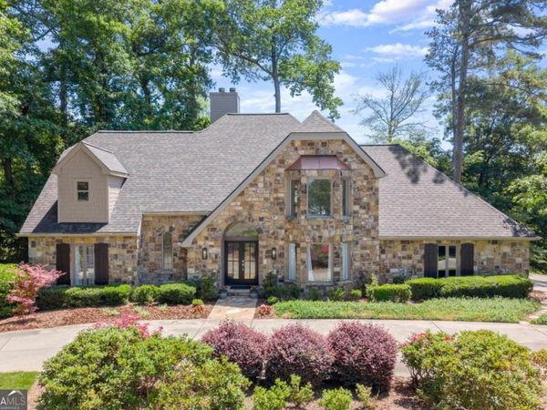 459 Atlanta Country Club Drive SE, Marietta, GA 30067