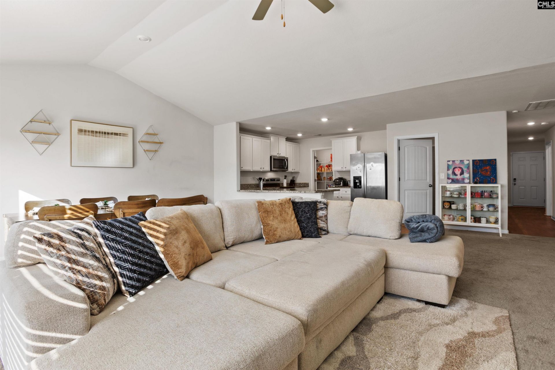409 Dawn Meadow Court Photo 8