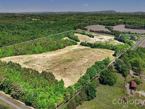 1832 Tysinger Road, Denton, NC 27239