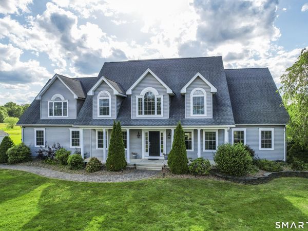 44 Farmstead , Suffield, CT 06078