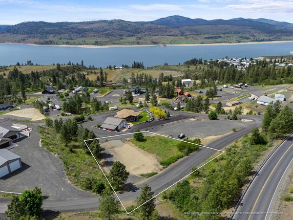 39677 Vantage Pt N , Seven Bays, WA 99122
